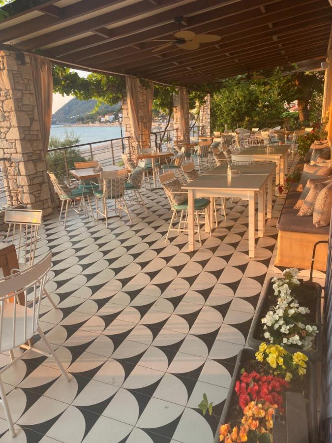 Hotel Manthos Blue Agios Ioannis  Exterior photo